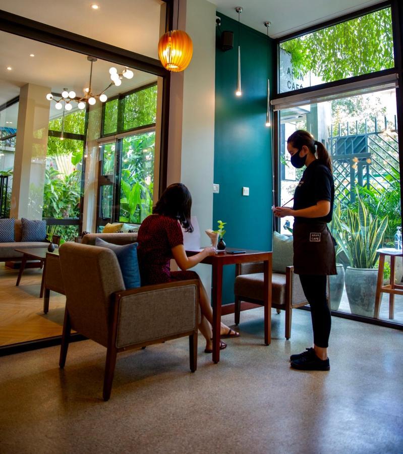 פנום פן Indra Hotel מראה חיצוני תמונה