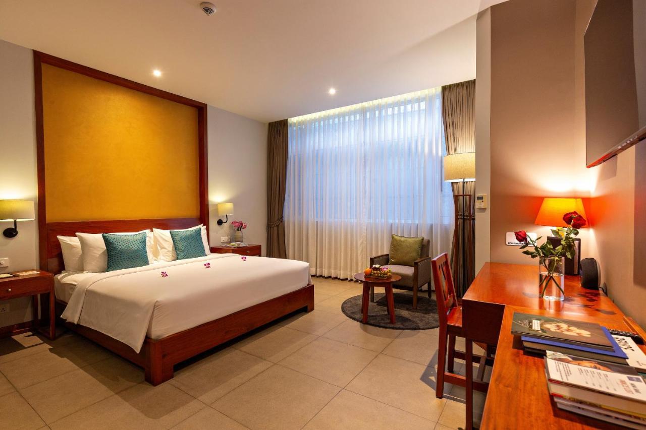 פנום פן Indra Hotel מראה חיצוני תמונה